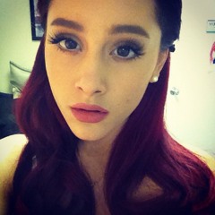 Ariana Grande         ㅅ