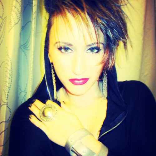 Stream Lisandra Acevedo music Listen to songs, albums, playlists for