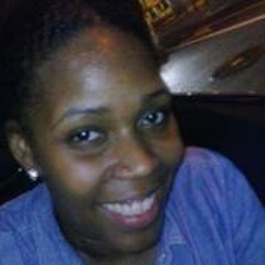 Shanell NellyNellz Shaw