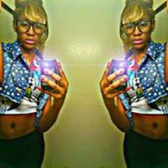 Evonyy Serenity Simmons