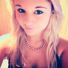 Chloe Brialas(Bright)