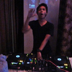 Aqemal Isfahan (Original)