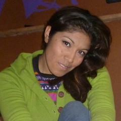 Mayla Flores Torres