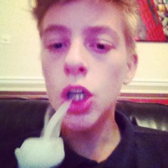 brandongraylovesskunky