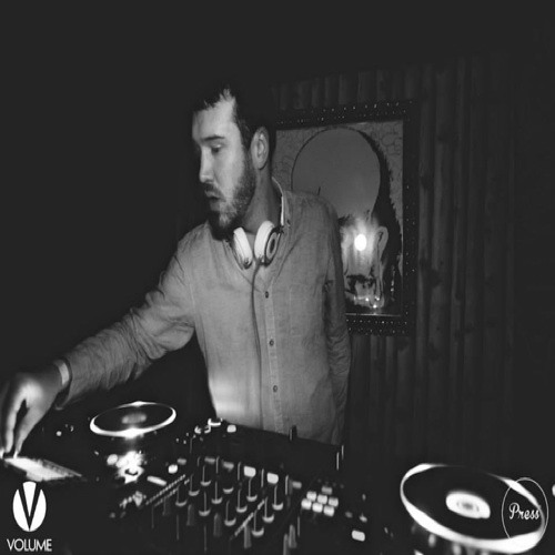 Live on the Vortex 09-08-12