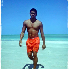 Douglas Barros 13