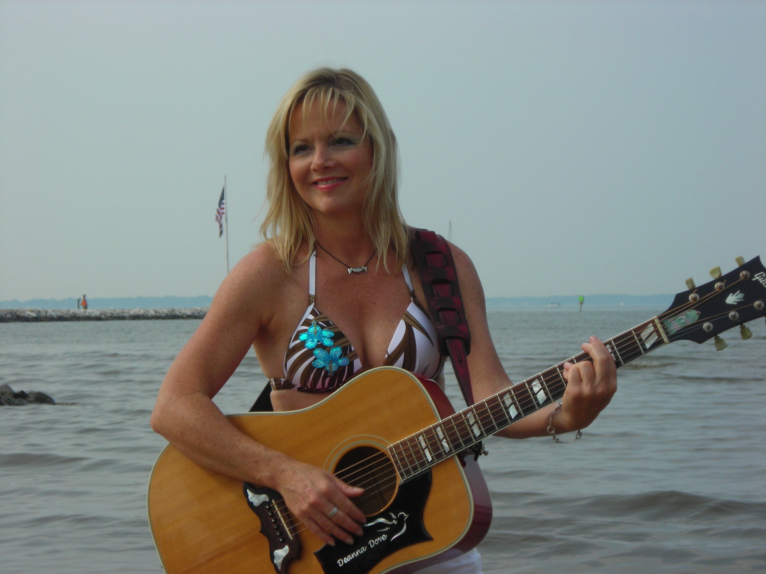 Deanna Dove, Island Girl podcast artwork