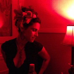 Deena Maeyoon Anreise