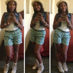 Kendra LovinKyla Jagours