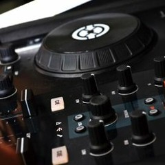DJ Johnny Dimples