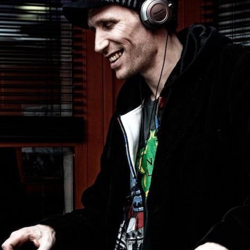 DeepFunkStep 70 or 140bpm