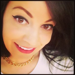 Brenda 凸◕‿◕凸