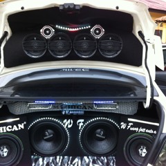 DJ想摇吗？来来来一起摇everybody…