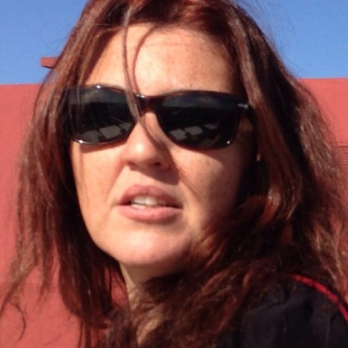 Stream Khadija Dinia music Listen to songs albums playlists for