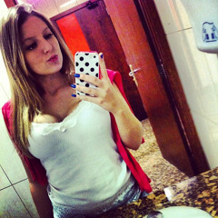 Júlia Marteletto