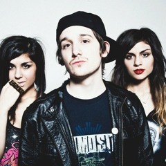 Krewella Fans