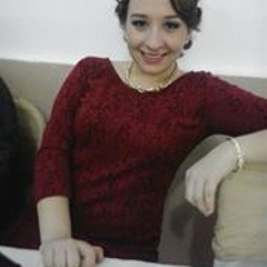 Büşra Bayraktaroğlu