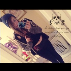 KylieMotionless