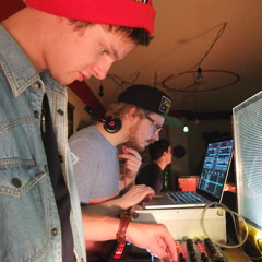 One - 'Elektronisches Schmecktakel'