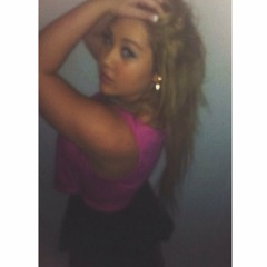 Waileia Salazar-Larson