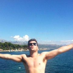 Robbie Ealand