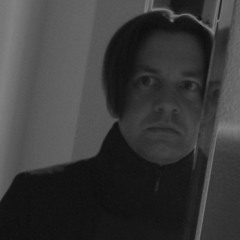 Orpheus in red velvet