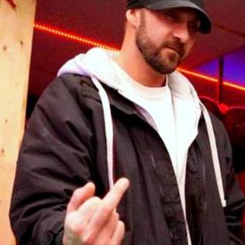 Eminem-must be the ganja(tebroco laupauca remix)