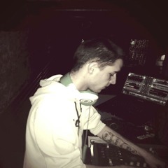 DJ Low Max