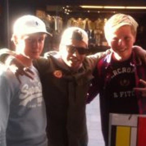 Stream Max Malipaard music Listen to songs, albums, playlists for