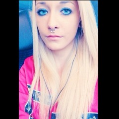 Deeesy.