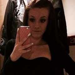 Viktoria Julia Niklas