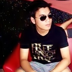 Kasih Putih - Glen Fredly cover by richard laurenz