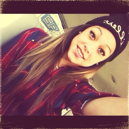 Stream ItsSerenaYo! ️ | Listen to One less problem (remix) playlist ...