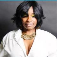 Xquizite Fashionable