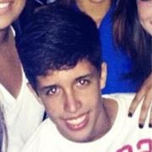 Mateus Moura 16’s avatar