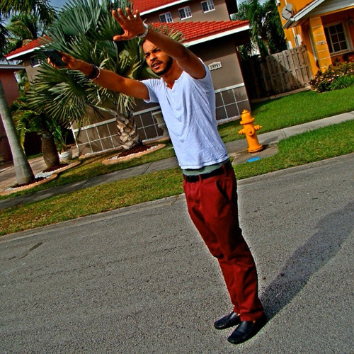 wale Ely ft Valentino