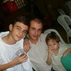 Adônis Ábrego Júnior