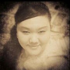 Claudia Esther YannyLie