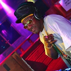 Kool DeeJay Mikelarock