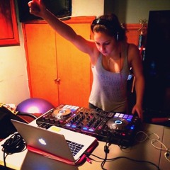 DJ Chrissy Spinzz
