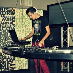 Hardwell & Jason D. Vs Blasterjaxx & Rosette - Follow Me Home(Dinon Mashup)