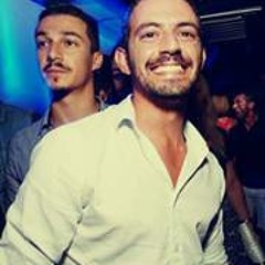 user8980844