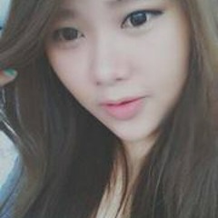 Kelly Restiana Tanuwijaya