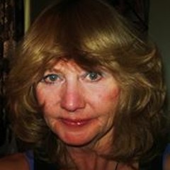 Deborah Lander Apple