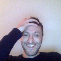 Caspar Llewellyn Smith