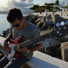 Junior Lopes Bass