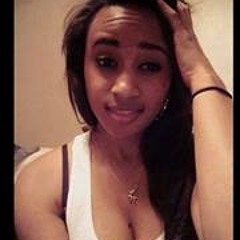 Stephanie M Castillo