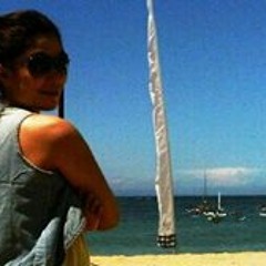 Inneke Marlyn Is Merry