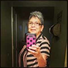 Esther Villareal Thomas