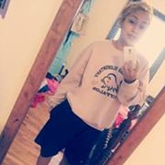 Estrella Gonzalez 13